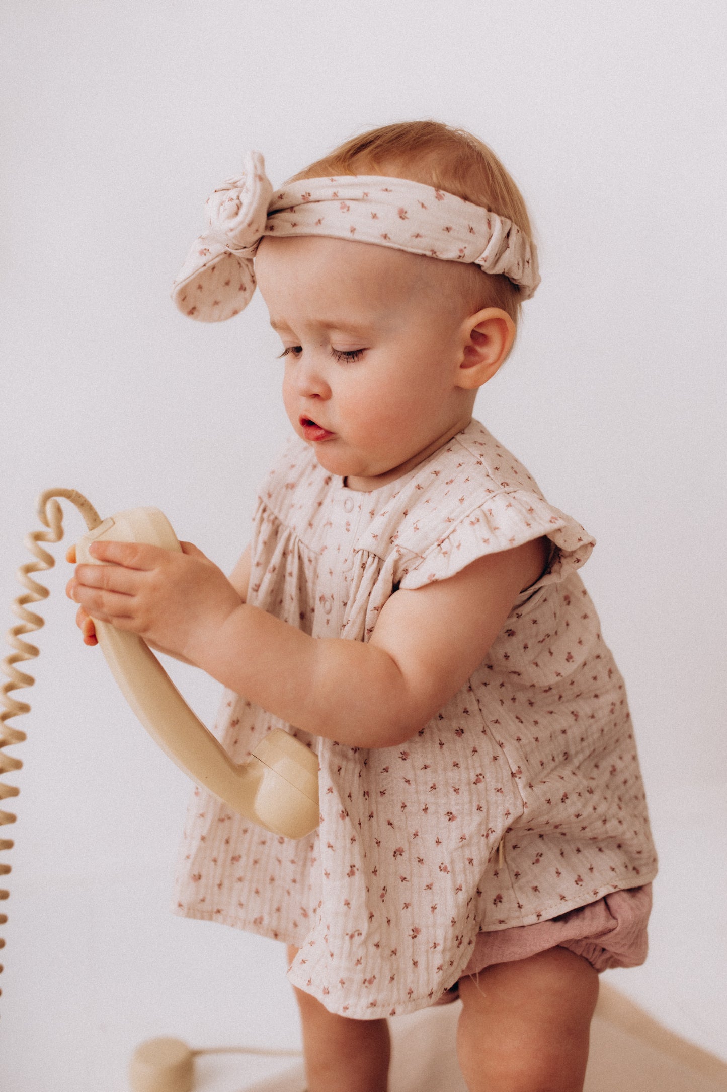 Completo blusa fiori e bloomer rosa