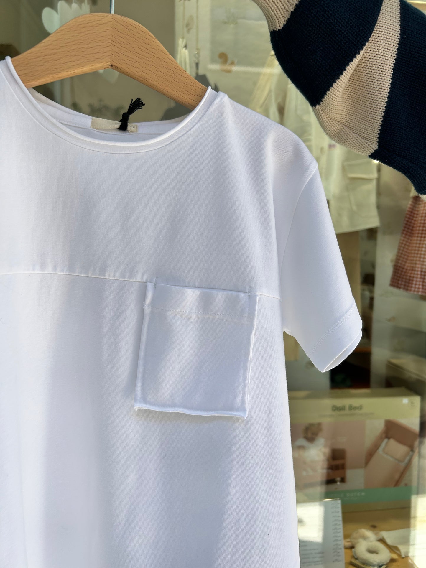 T-shirt blanc à poche