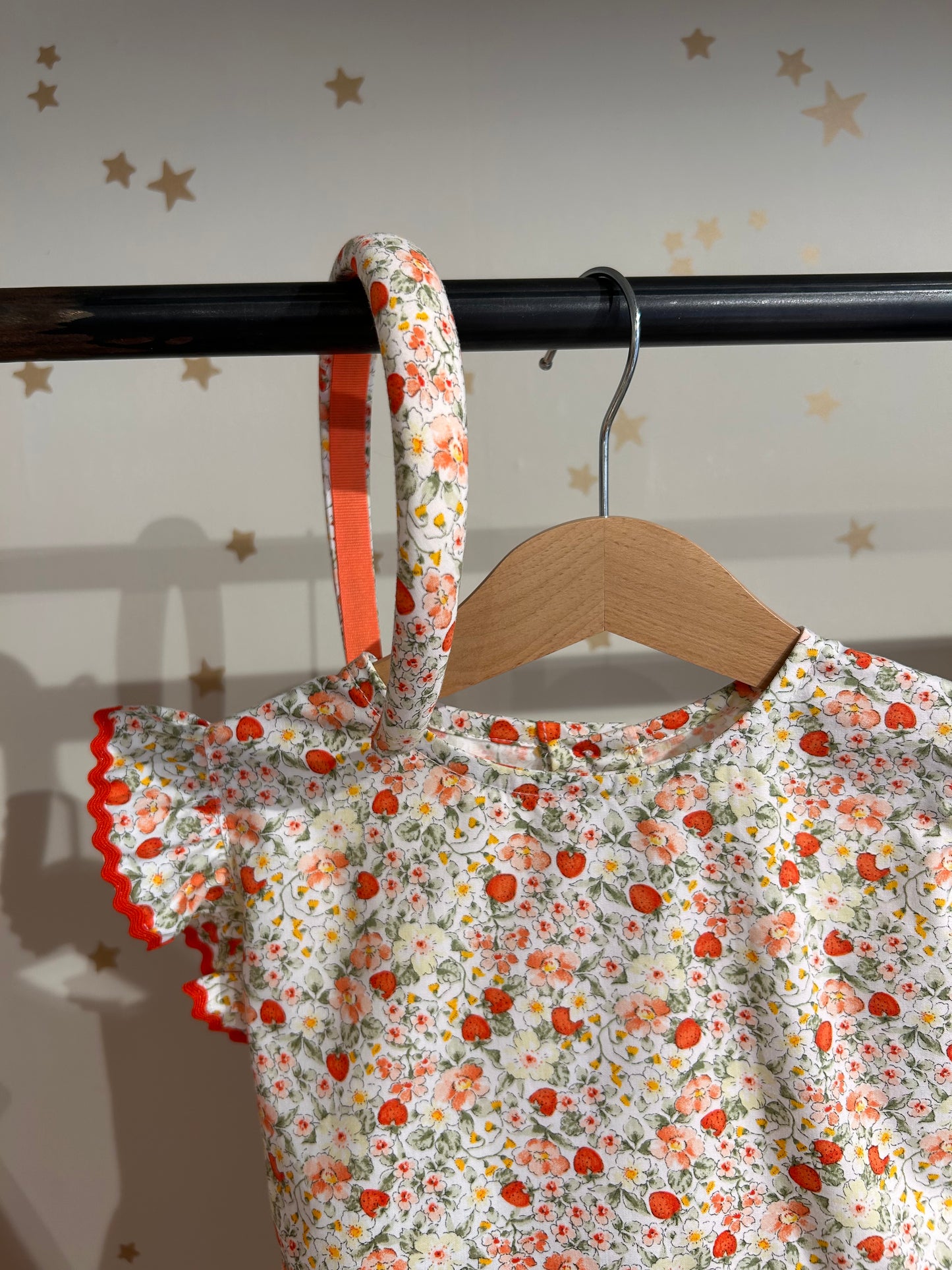 Cerchietto fiori e fragole