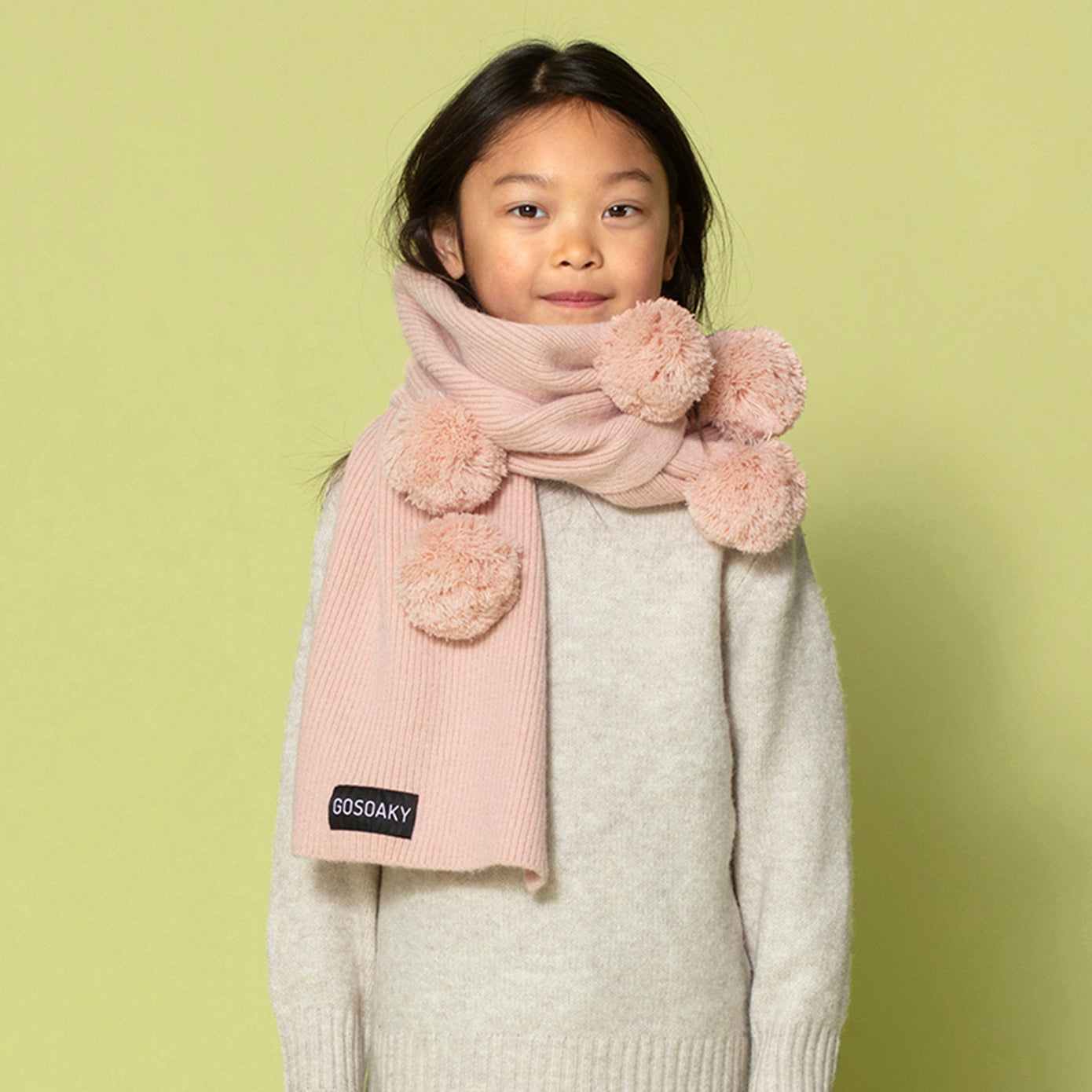 Street fox scarf with pink pompon