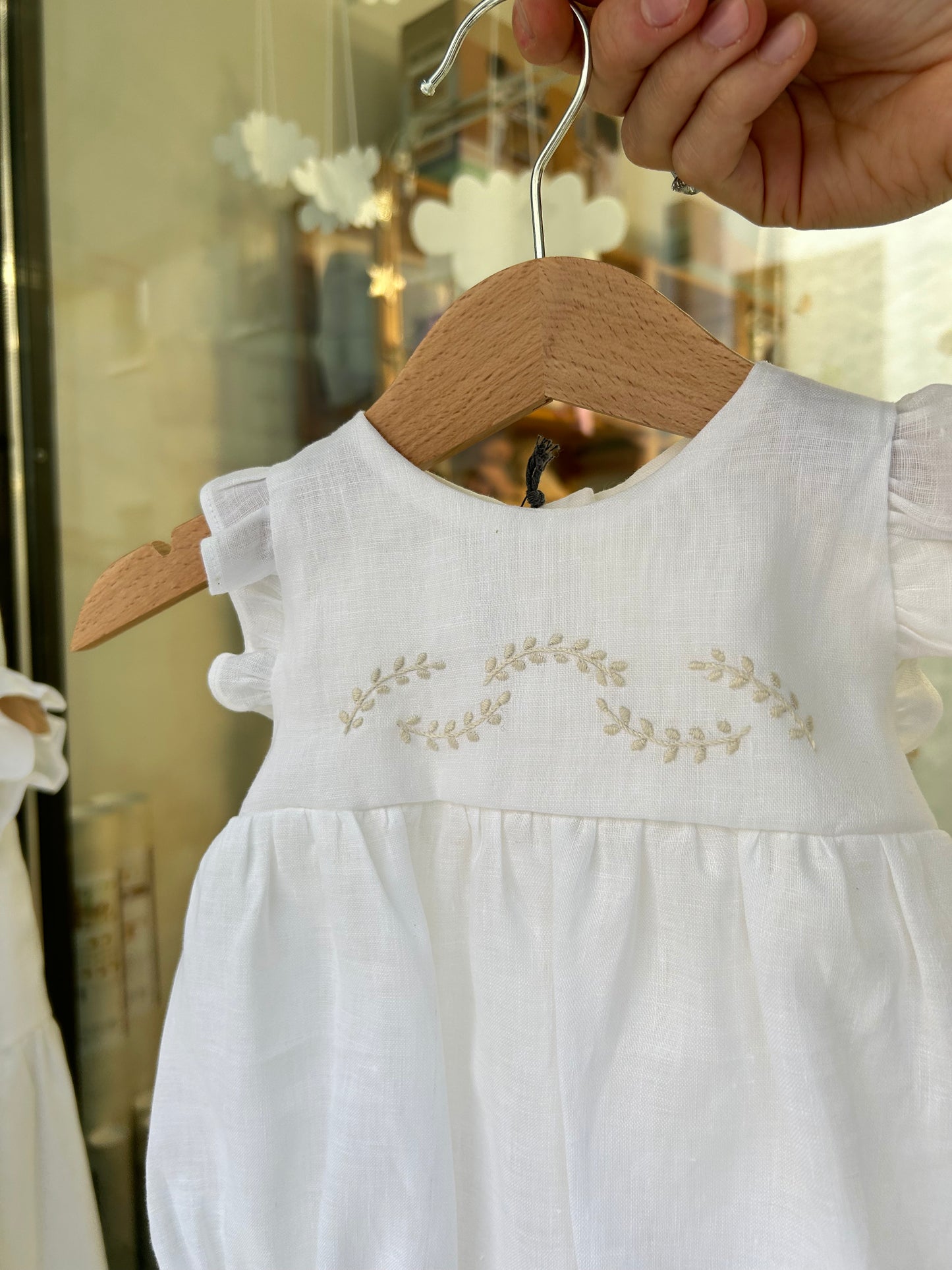 Linen romper with wheat ears embroidery