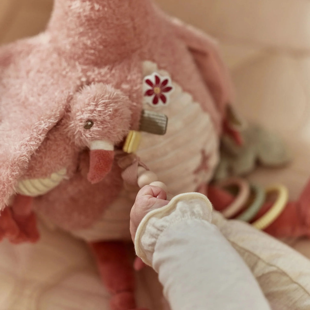 Peluches multi attività Fenicottero rosa Safari Friends