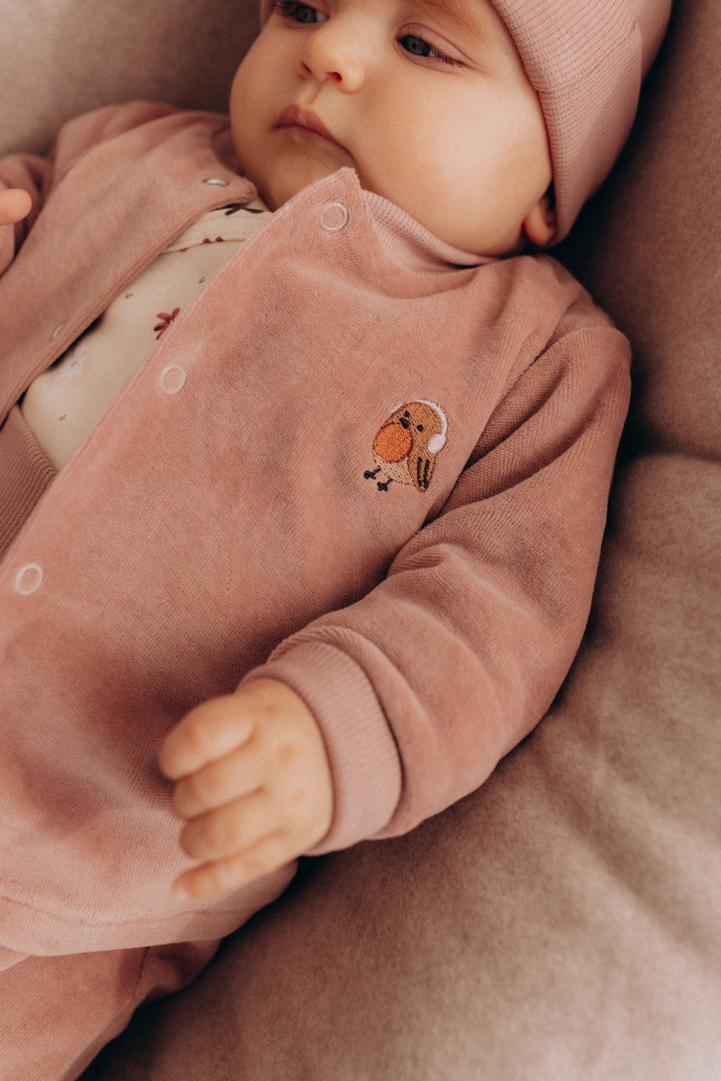 Completo cardigan e pantalone ciniglia di cotone BIO uccellino rosa