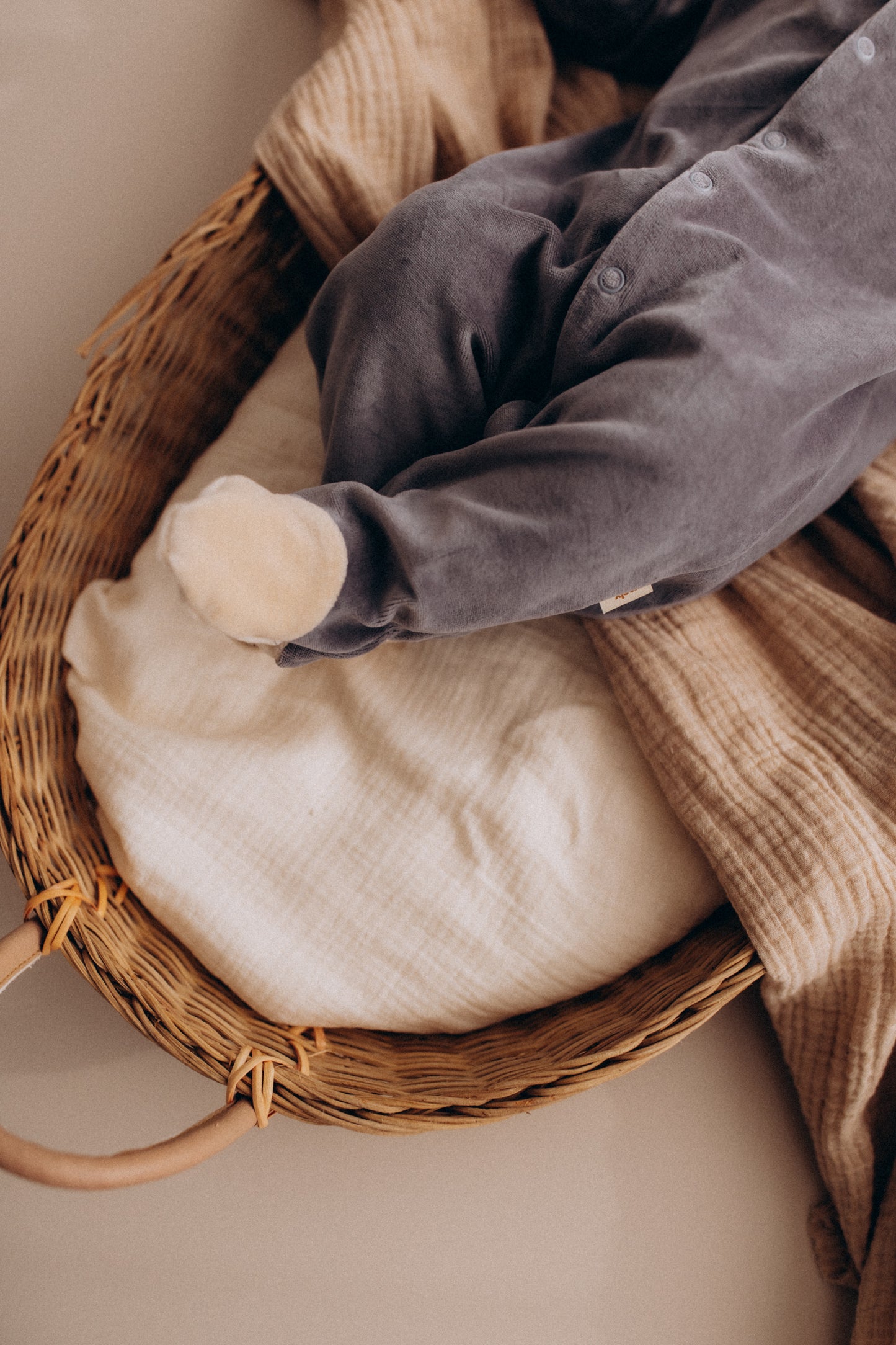 Tutina Lumaca azzurro ciniglia di cotone BIO