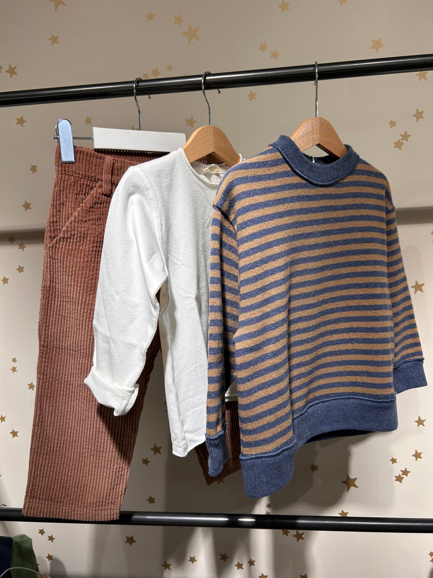 Pantalone in velluto a coste moka mousse