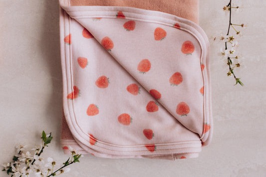 Coperta reversibile fragole/rosa cotone BIO