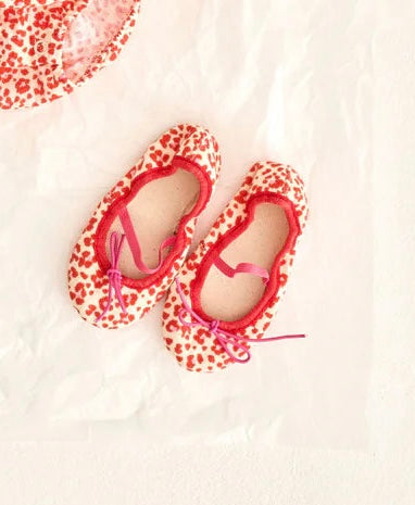 Ballerina maculata Minue