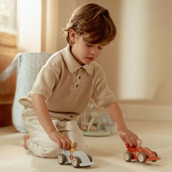 Macchinine da corsa con personaggi