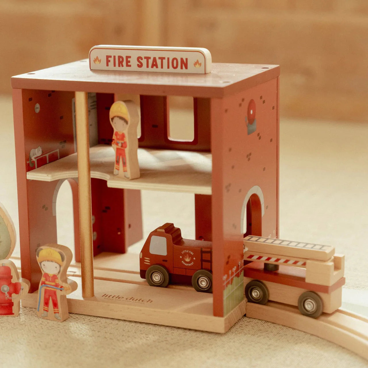Caserne de pompiers en bois