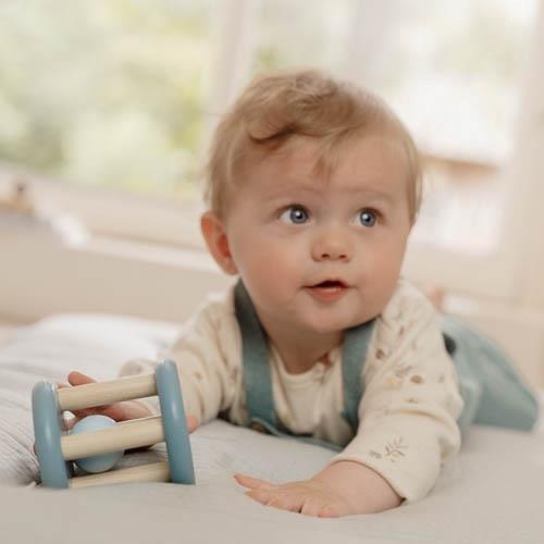 Sonaglio in legno azzurro Forest Friends