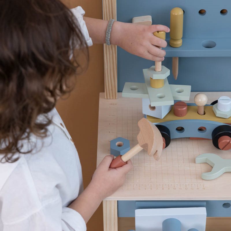 Établi pour enfants avec ceinture à outils