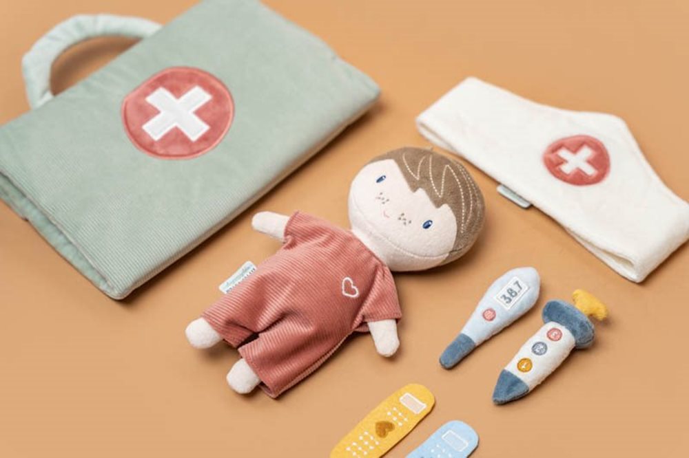 Coffret Docteur avec poupée Jim