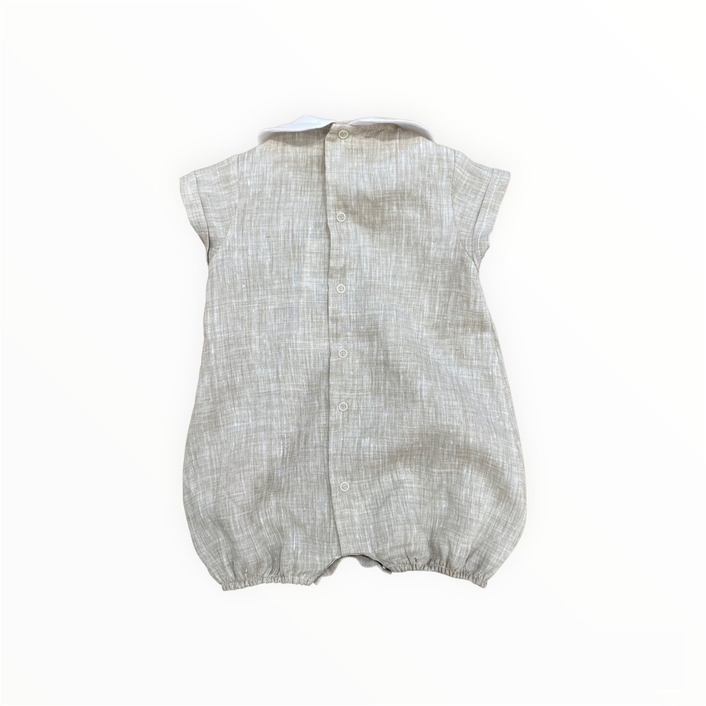 Dove gray linen romper with contrasting collar